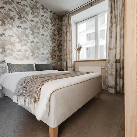 Charming In Old Town By Urban Rent *