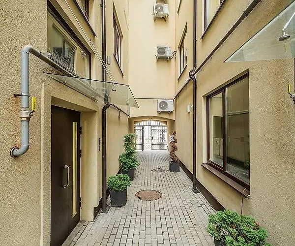 Charming In Old Town By Urban Rent Apartament